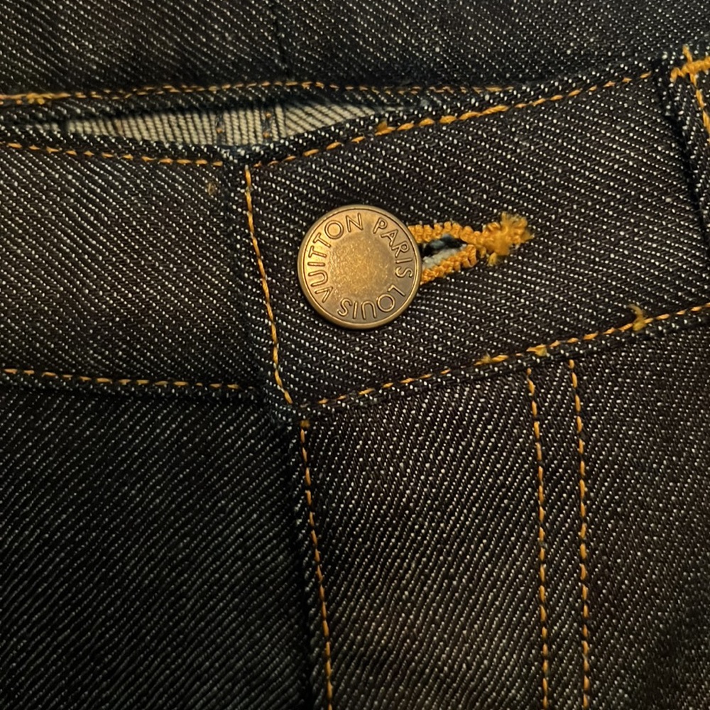 Louis Vuitton jeans - Picture 2 of 6
